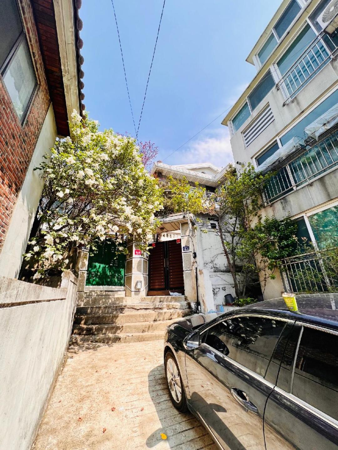 Large House Subway 5 Minute * Seoul